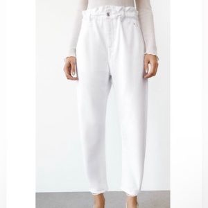 Zara Z1975 Baggy Paperbag High Waisted Balloon Style White Jeans